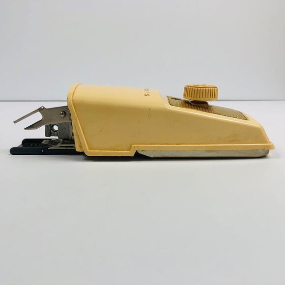 VTG SINGER 1960's Buttonholer Sewing Machine Attachment 6 Templates & Case MCM - Picture 5 of 10